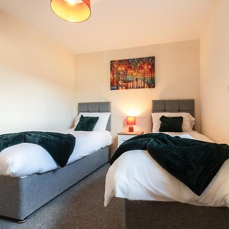 Best Price! 2 Bed City Centre - 4 Single Beds Or 2 Super King, Smart Tvs, Sofa Bed & Free Secure Parking Southampton Exteriör bild