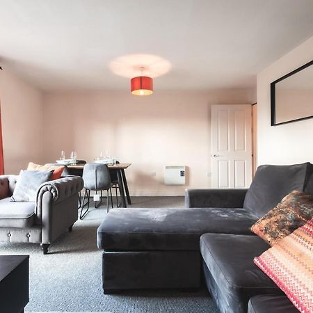 Best Price! 2 Bed City Centre - 4 Single Beds Or 2 Super King, Smart Tvs, Sofa Bed & Free Secure Parking Southampton Exteriör bild