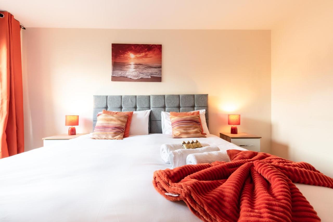 Best Price! 2 Bed City Centre - 4 Single Beds Or 2 Super King, Smart Tvs, Sofa Bed & Free Secure Parking Southampton Exteriör bild