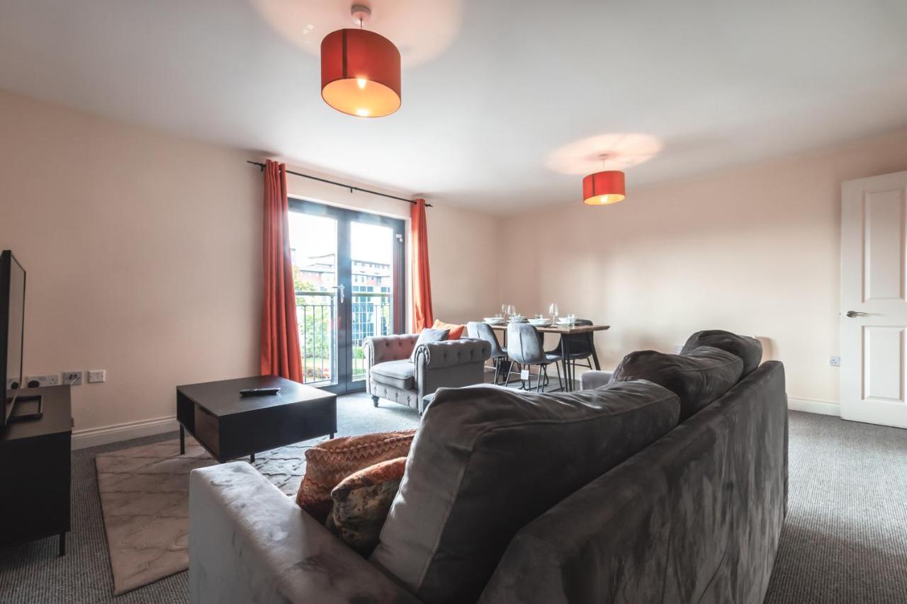 Best Price! 2 Bed City Centre - 4 Single Beds Or 2 Super King, Smart Tvs, Sofa Bed & Free Secure Parking Southampton Exteriör bild