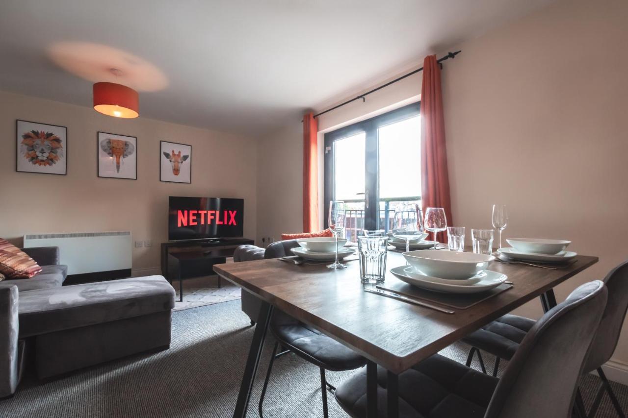 Best Price! 2 Bed City Centre - 4 Single Beds Or 2 Super King, Smart Tvs, Sofa Bed & Free Secure Parking Southampton Exteriör bild
