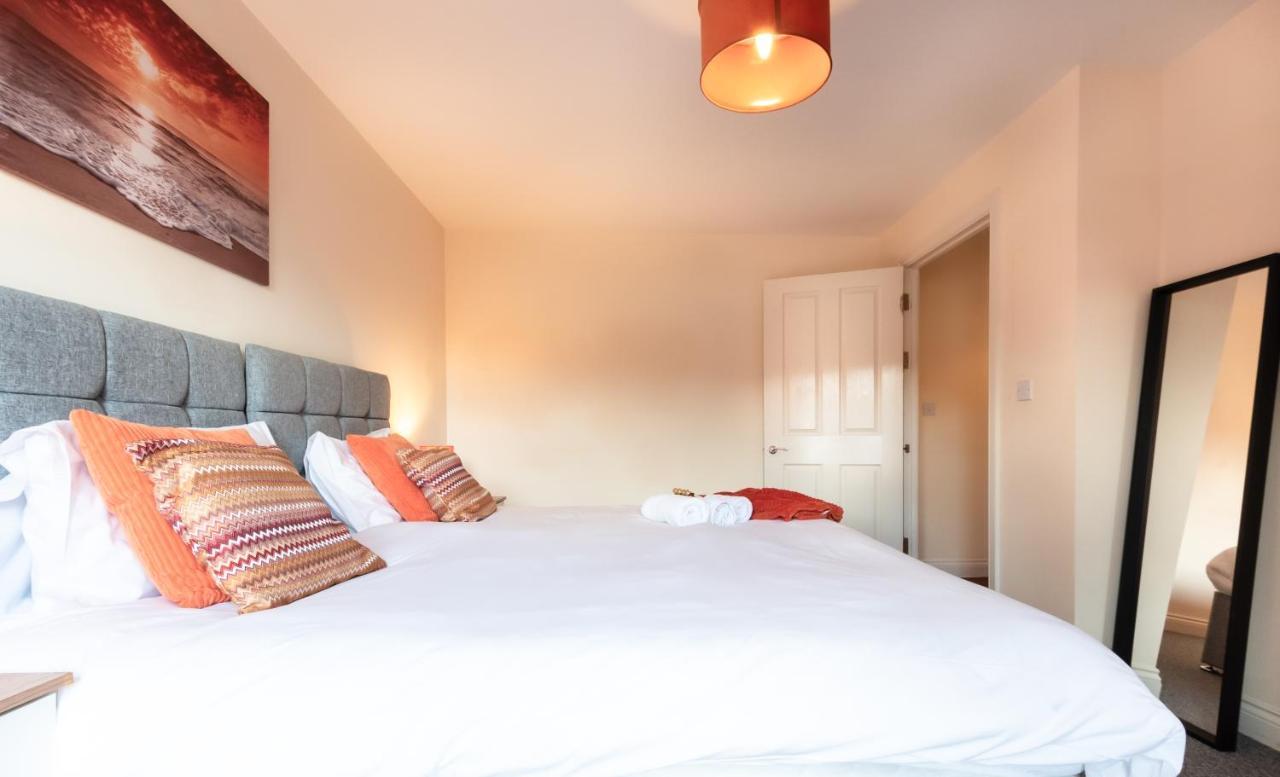 Best Price! 2 Bed City Centre - 4 Single Beds Or 2 Super King, Smart Tvs, Sofa Bed & Free Secure Parking Southampton Exteriör bild