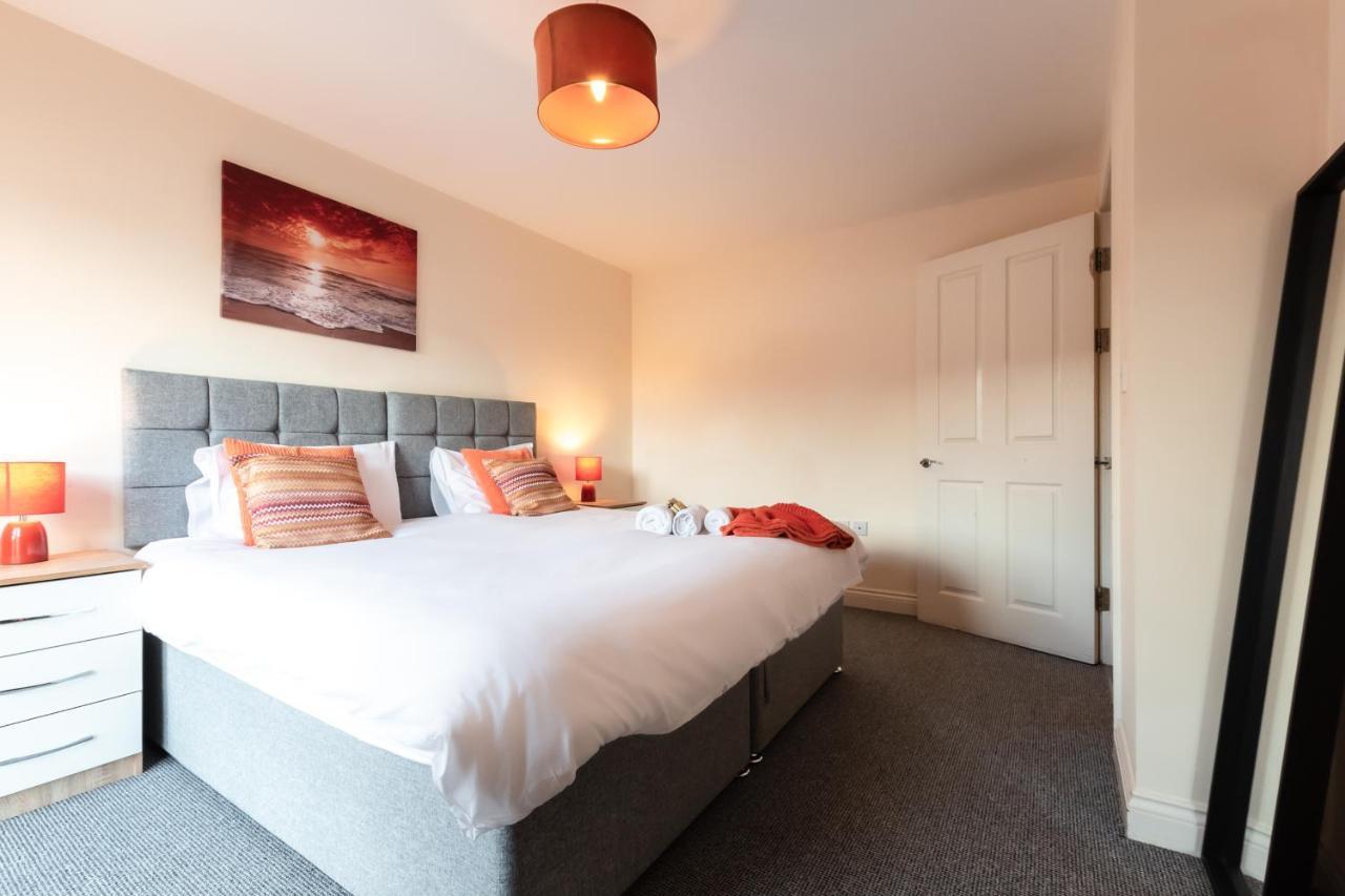 Best Price! 2 Bed City Centre - 4 Single Beds Or 2 Super King, Smart Tvs, Sofa Bed & Free Secure Parking Southampton Exteriör bild