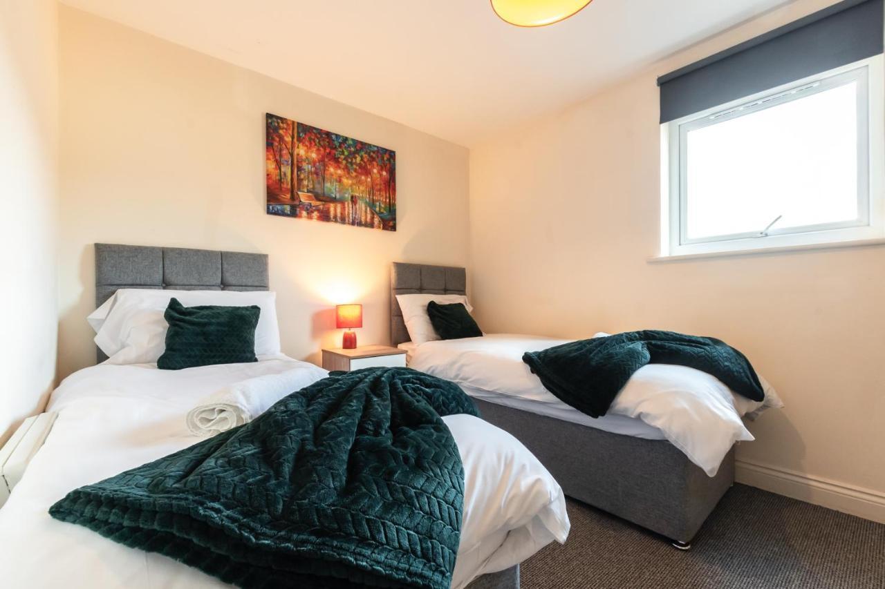 Best Price! 2 Bed City Centre - 4 Single Beds Or 2 Super King, Smart Tvs, Sofa Bed & Free Secure Parking Southampton Exteriör bild